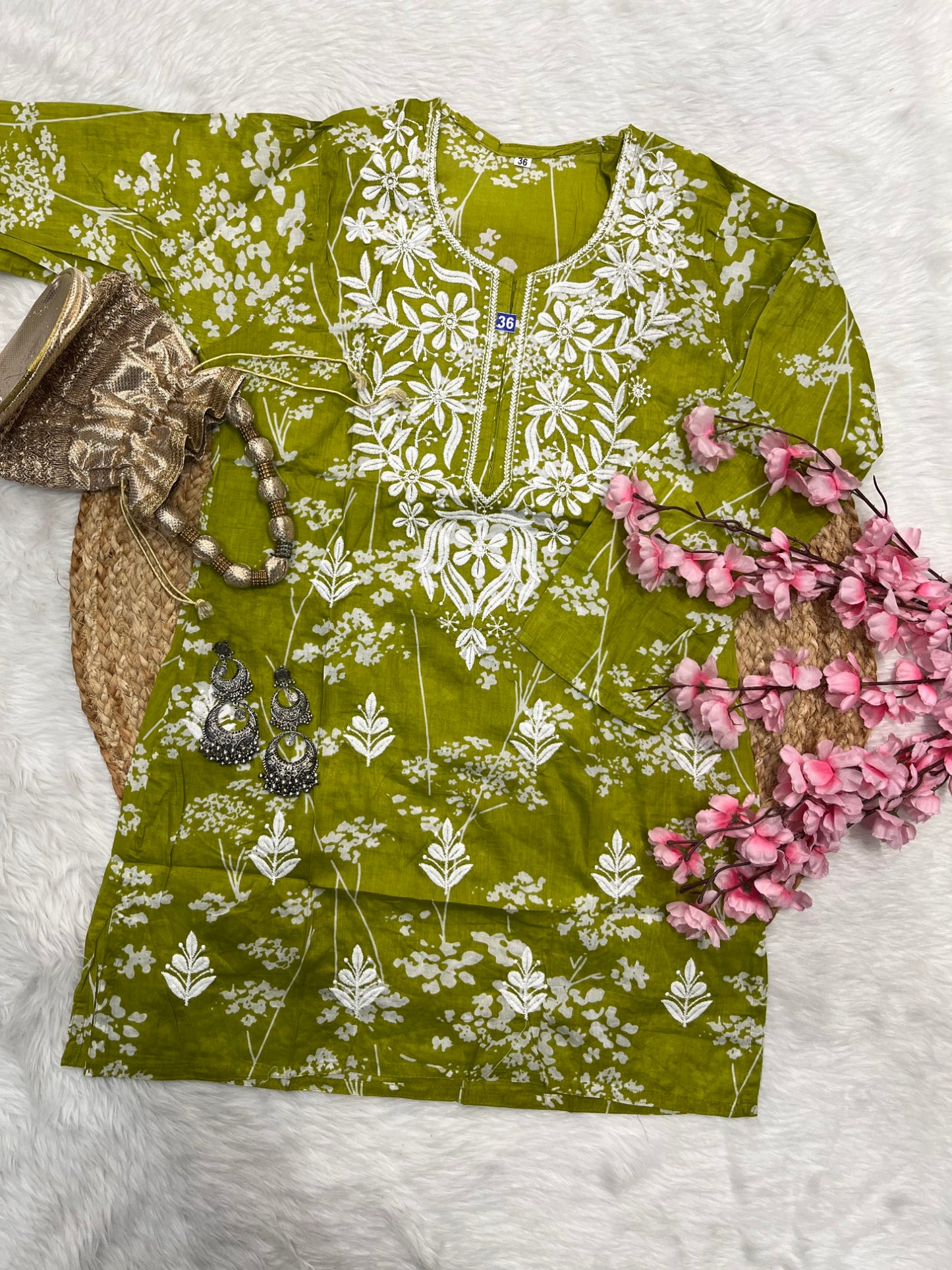 Raaz mul mul cotton short kurtis