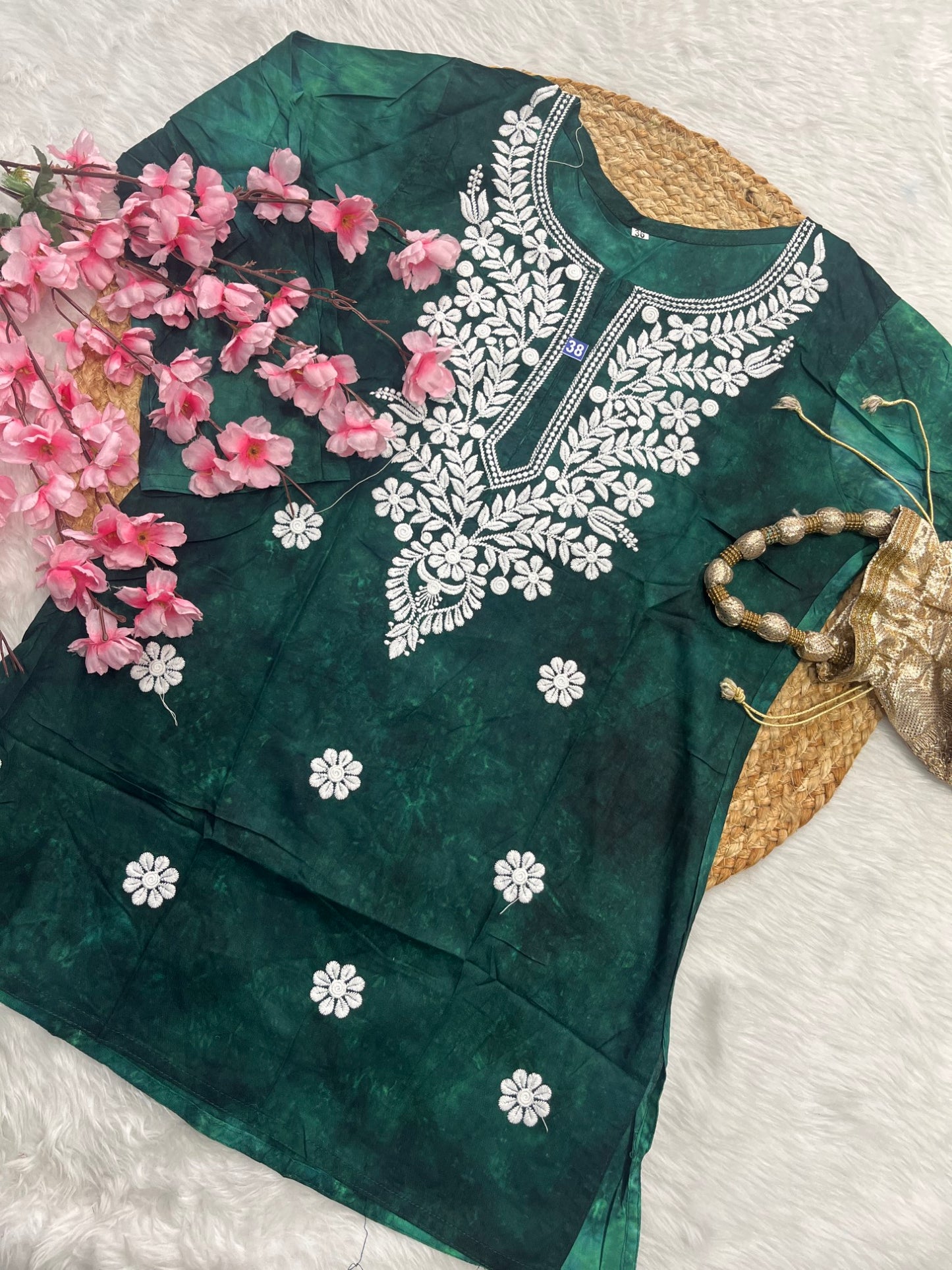 Zabia rayon short kurti