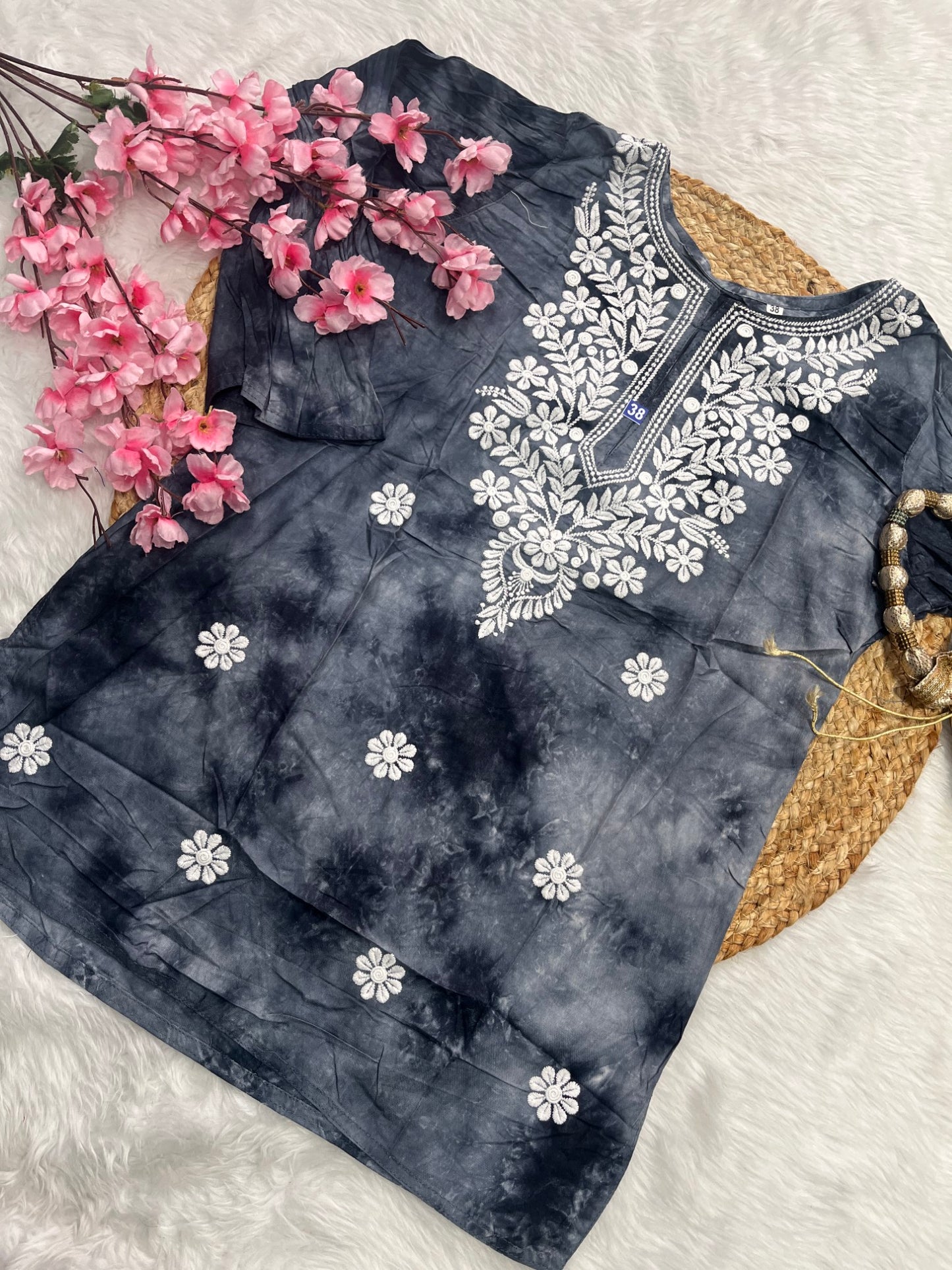 Zabia rayon short kurti