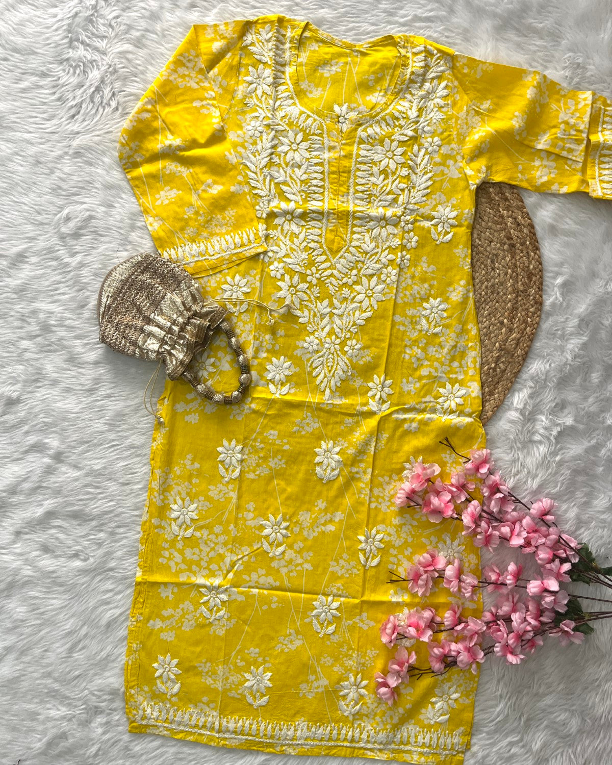 Bahaar Mul mul Cotton Small Patti Design